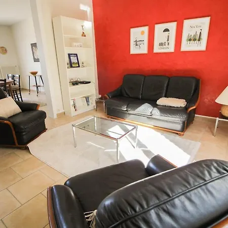 Au Bellevue - 2 Bedrooms - Wifi Lägenhet